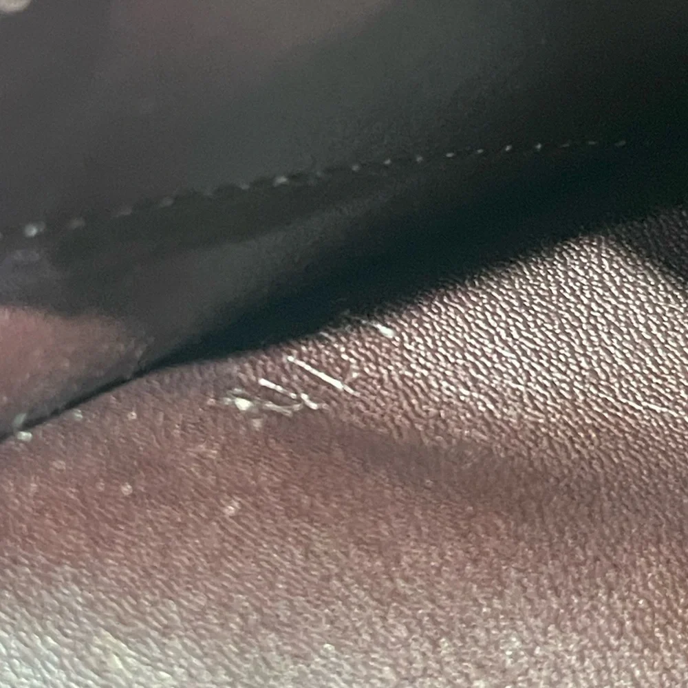 Beautiful Louis Vuitton Vernis Bifold French Kisslock Wallet -EUC - Picture 12 of 13